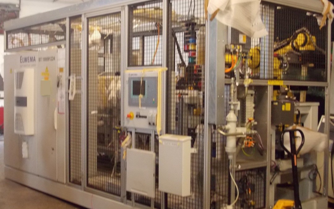 Elwema Cam Cap Assembly Machine With Fanuc M16iB R30iA Robot Bearing covers 2008