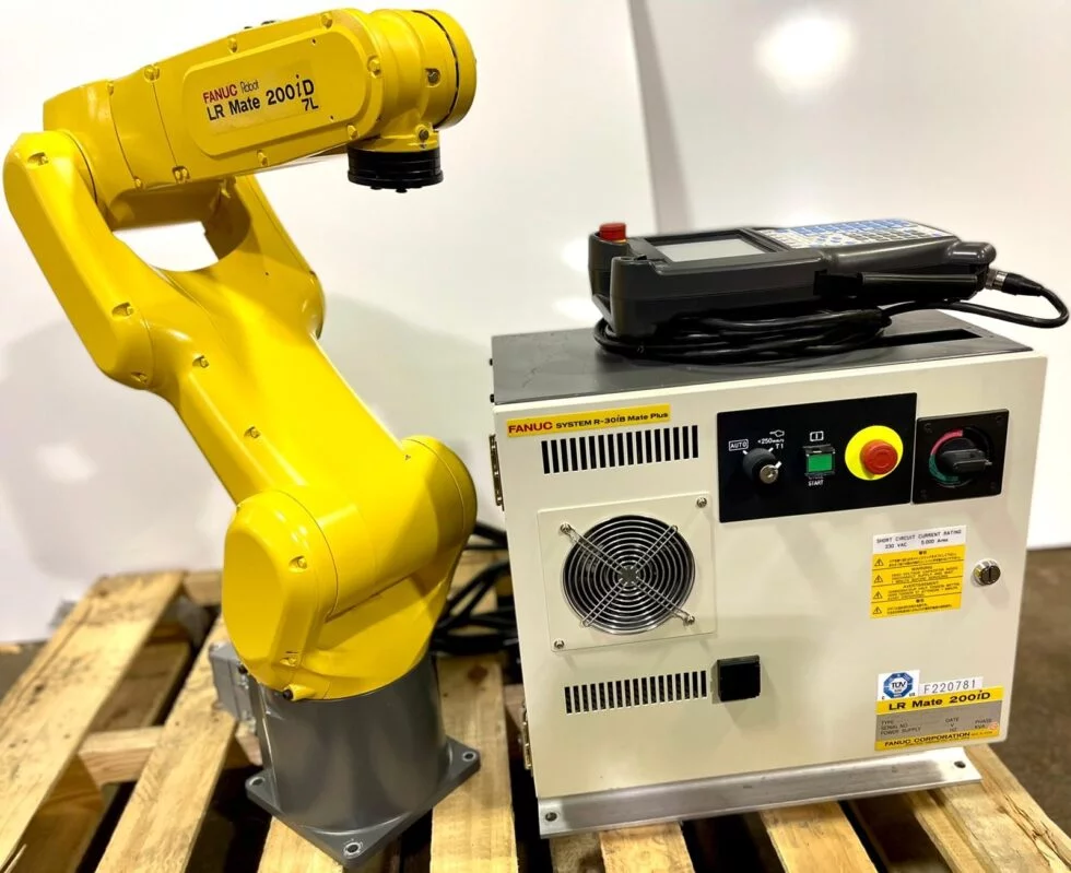 FANUC LR Mate 200iD/7L Robot | R-30iB Plus | Universal Robotic Inc