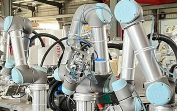 Universal Robots UR collaborative robots used for flexible industrial automation.
